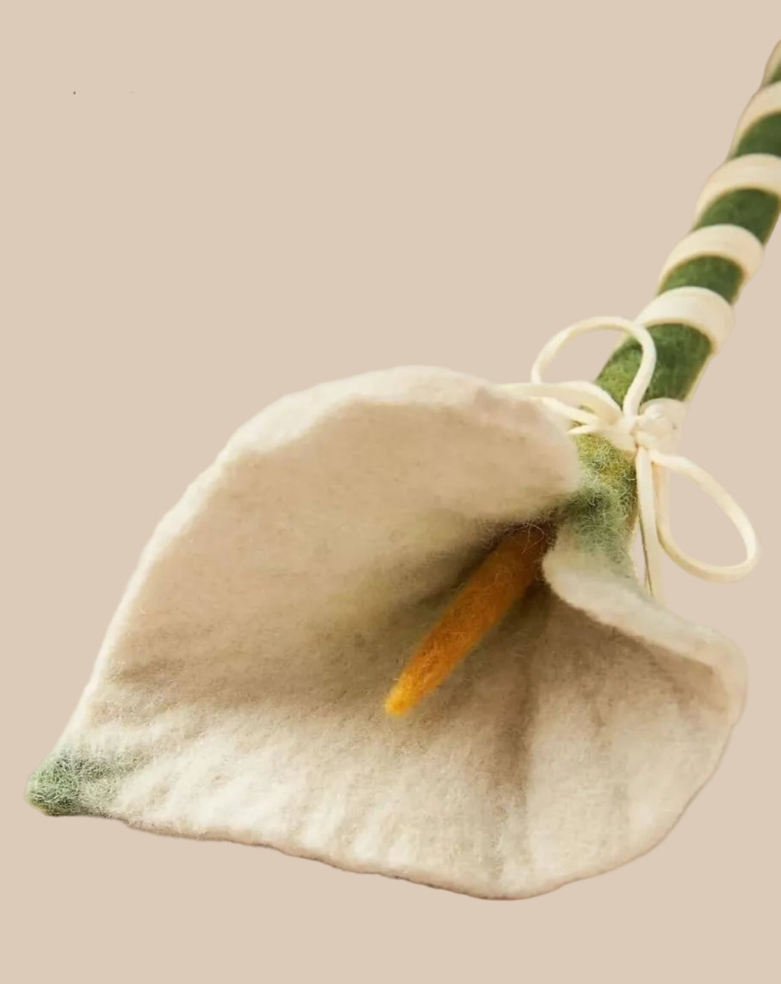 Flora Lily Cat Wand Toy